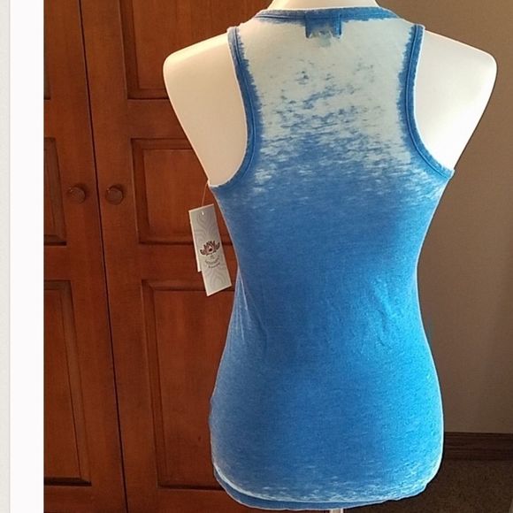 ✨JUST IN✨Happiness is The Best Makeup Tank - Picture 3 of 4